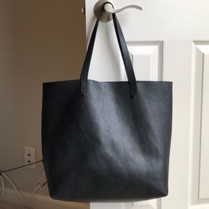 Madewell Transport Tote in Black